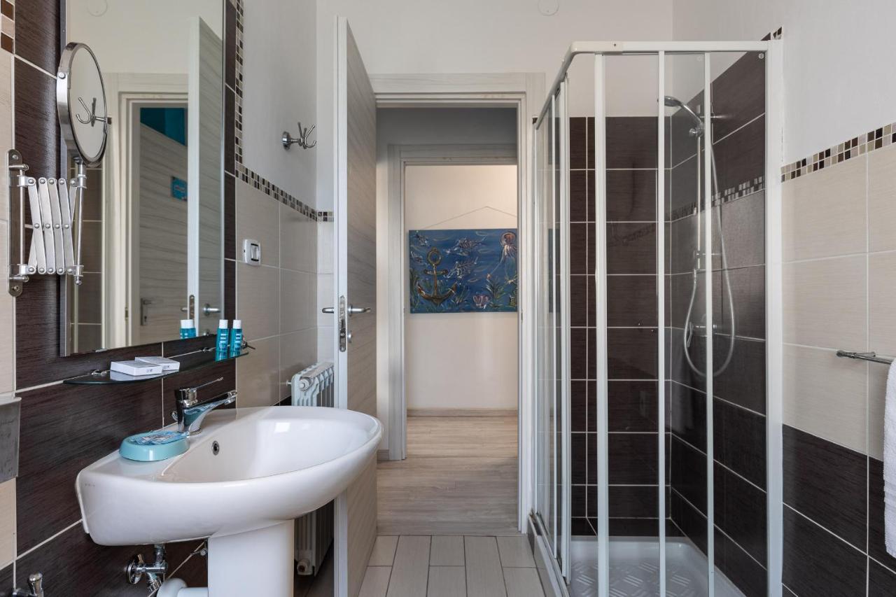 B&B Sapore Di Mare Gaeta Bagian luar foto